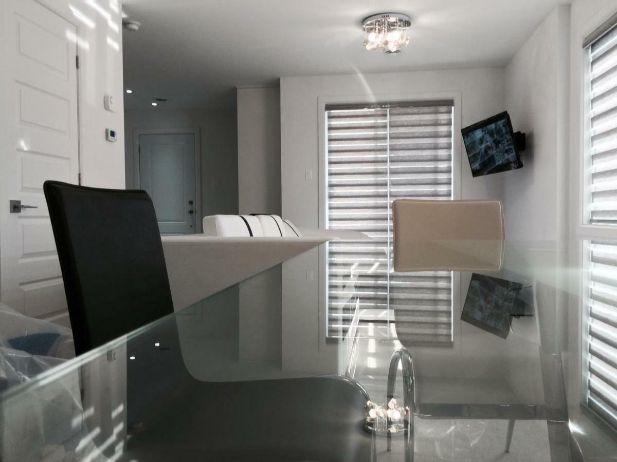 Luxury Two Story Villa Unit A Laval Zewnętrze zdjęcie
