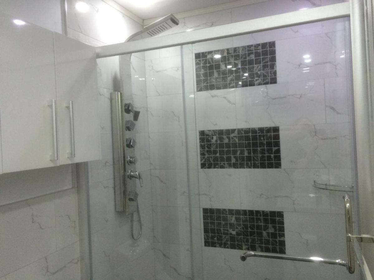 Luxury Two Story Villa Unit A Laval Zewnętrze zdjęcie
