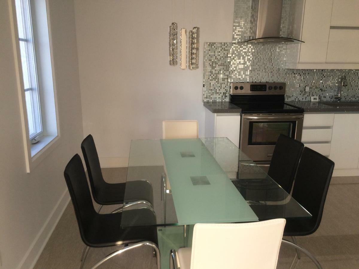 Luxury Two Story Villa Unit A Laval Zewnętrze zdjęcie